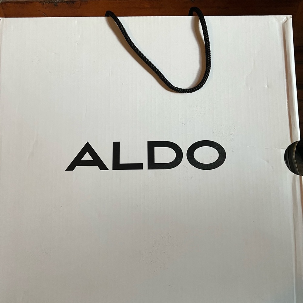 ALDO; Victorian Black Leather Lace-up Boots; sz 8 - Picture 4 of 10